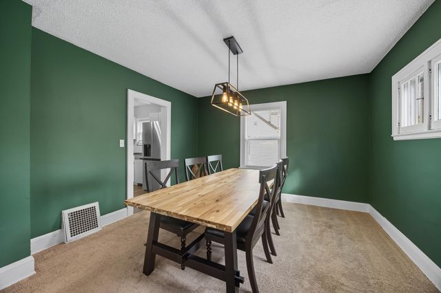 4921 Penn Avenue N, Minneapolis, MN 55430