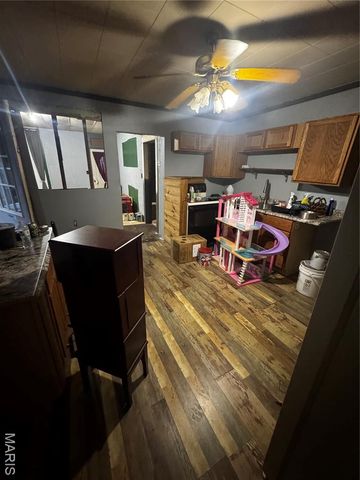 603 S 4th Street, Greenville, IL 62246