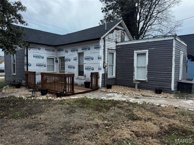 603 S 4th Street, Greenville, IL 62246