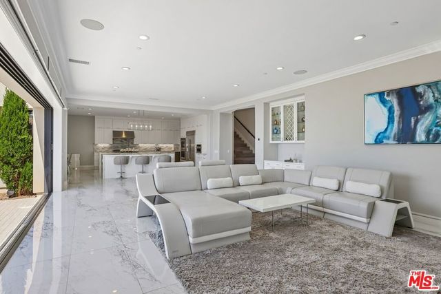 20254 Liverpool Way, Porter Ranch, CA 91326