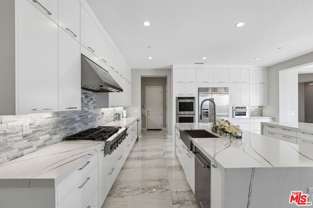 20254 Liverpool Way, Porter Ranch, CA 91326
