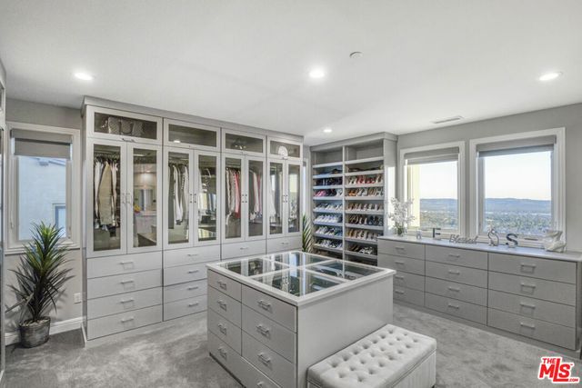 20254 Liverpool Way, Porter Ranch, CA 91326