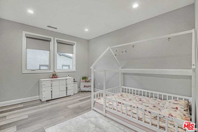20254 Liverpool Way, Porter Ranch, CA 91326