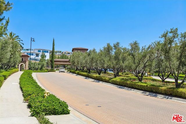 20254 Liverpool Way, Porter Ranch, CA 91326