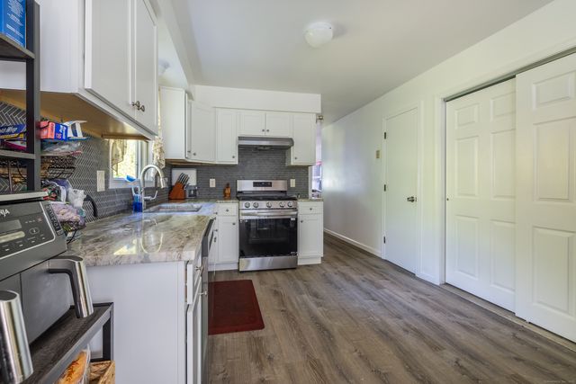 97 Bowe Avenue, Stratford, CT 06615