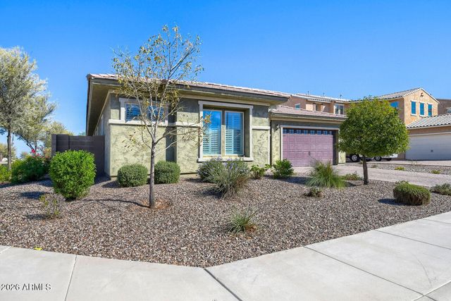 2416 E CHERRY HILL Drive, Gilbert, AZ 85298