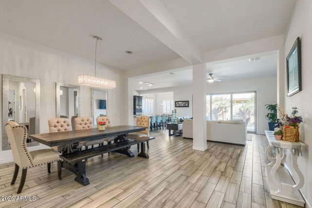 2416 E CHERRY HILL Drive, Gilbert, AZ 85298