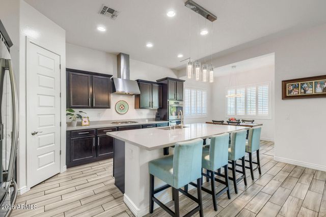 2416 E CHERRY HILL Drive, Gilbert, AZ 85298