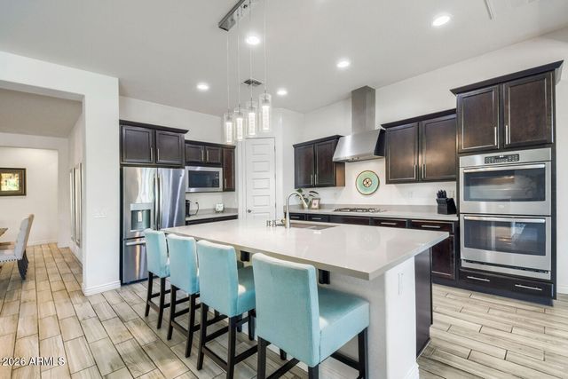 2416 E CHERRY HILL Drive, Gilbert, AZ 85298