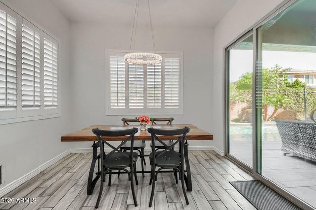 2416 E CHERRY HILL Drive, Gilbert, AZ 85298