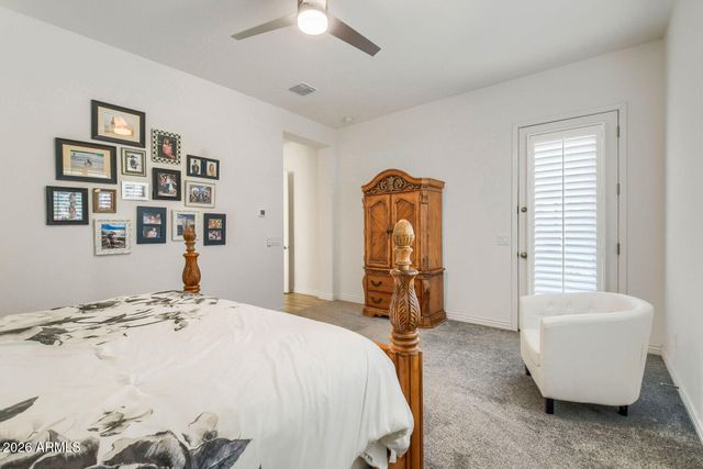 2416 E CHERRY HILL Drive, Gilbert, AZ 85298