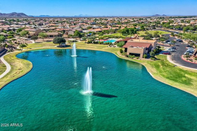 2416 E CHERRY HILL Drive, Gilbert, AZ 85298