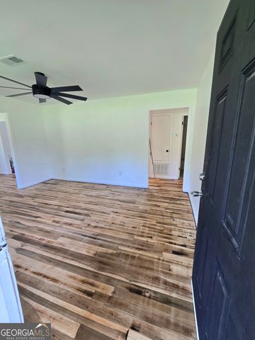 1190 Johnson Road, Senoia, GA 30276