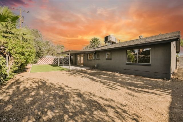1047 Westminster Avenue, Las Vegas, NV 89119