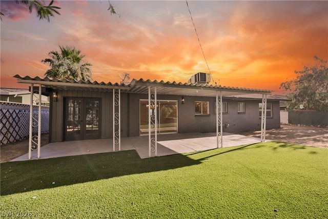 1047 Westminster Avenue, Las Vegas, NV 89119