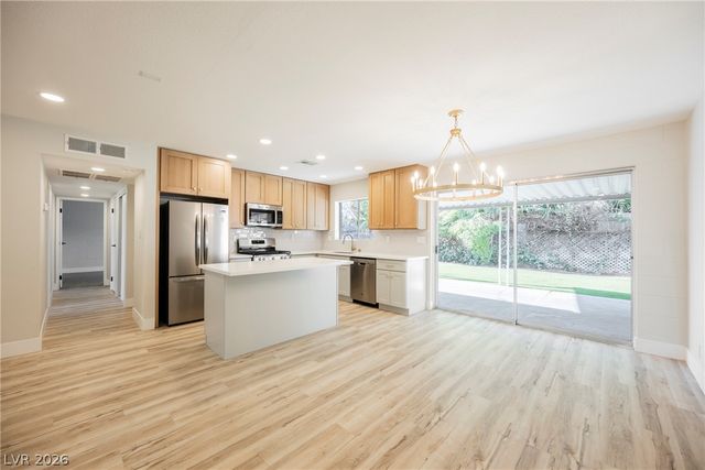 1047 Westminster Avenue, Las Vegas, NV 89119