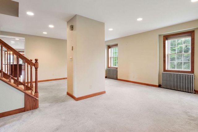 N64W14182 Mill ROAD, Menomonee Falls, WI 53051