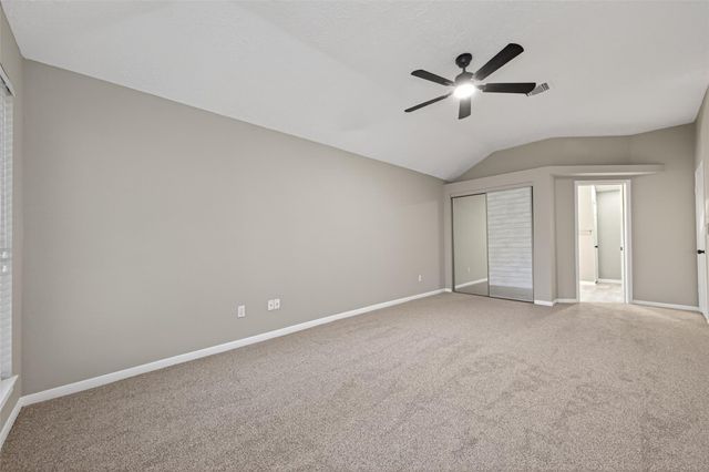 2802 Creek Manor Drive, Kingwood, TX 77339