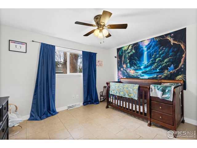 1821 Meadow St, Longmont, CO 80501