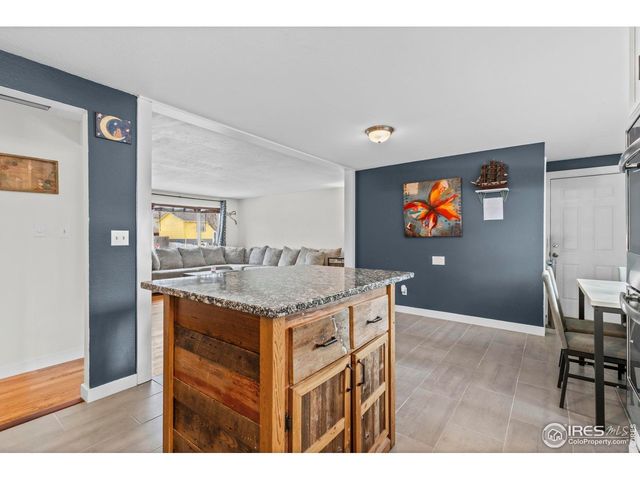 1821 Meadow St, Longmont, CO 80501