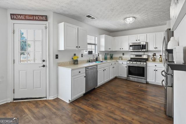 795 Compton Lane, Mcdonough, GA 30253