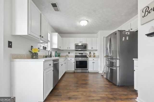 795 Compton Lane, Mcdonough, GA 30253