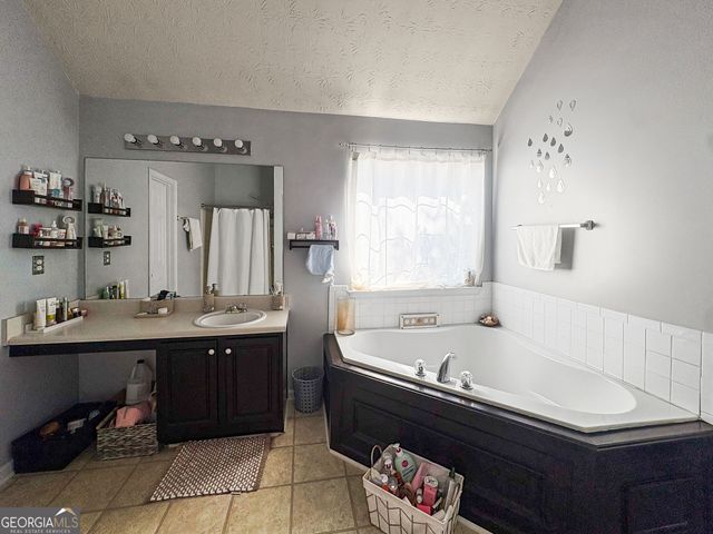 795 Compton Lane, Mcdonough, GA 30253