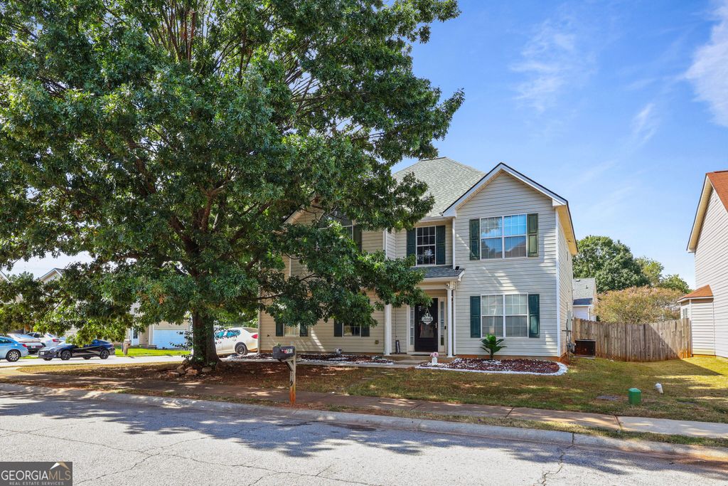 795 Compton Lane, Mcdonough, GA 30253