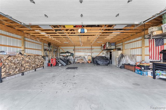 13498 Exeter Road, Carleton, MI 48117