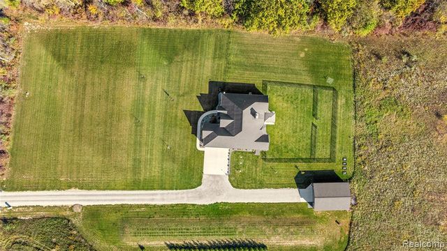 13498 Exeter Road, Carleton, MI 48117