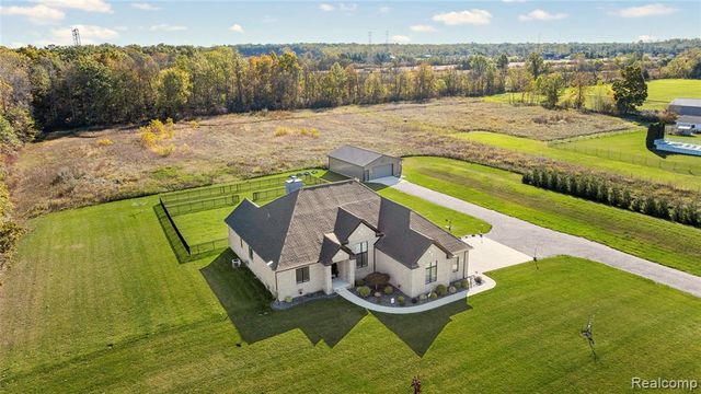 13498 Exeter Road, Carleton, MI 48117