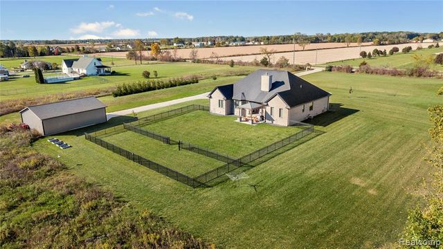 13498 Exeter Road, Carleton, MI 48117