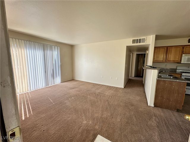 5710 Tropicana Avenue 2230, Las Vegas, NV 89122