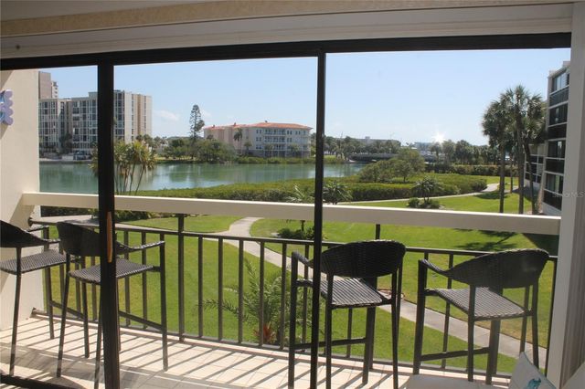 7893 SAILBOAT KEY BOULEVARD S 202, South Pasadena, FL 33707