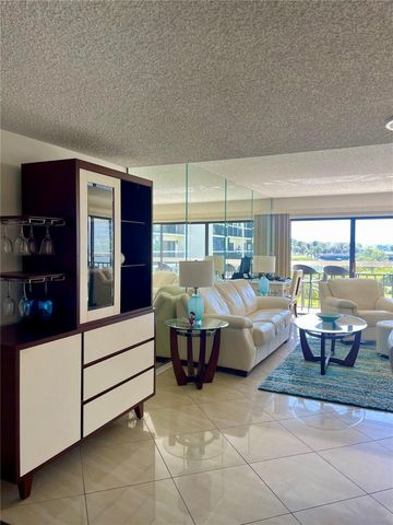 7893 SAILBOAT KEY BOULEVARD S 202, South Pasadena, FL 33707