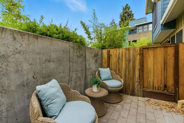 866 Altaire Walk, Palo Alto, CA 94303