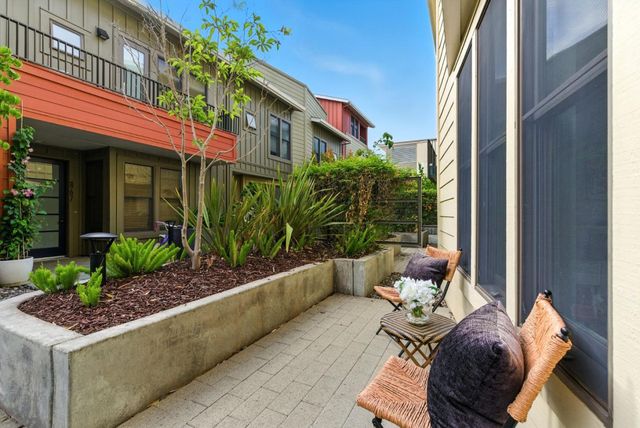 866 Altaire Walk, Palo Alto, CA 94303