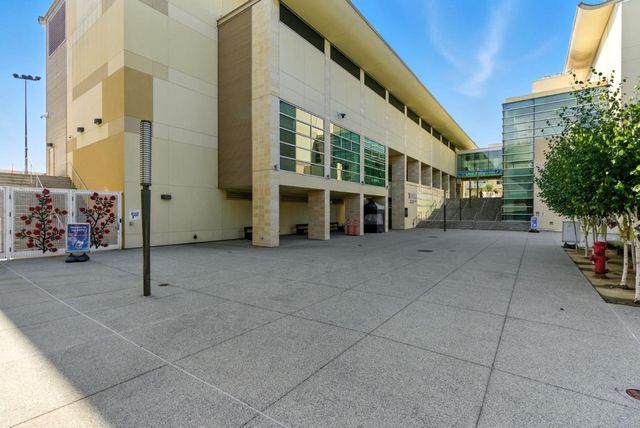 866 Altaire Walk, Palo Alto, CA 94303