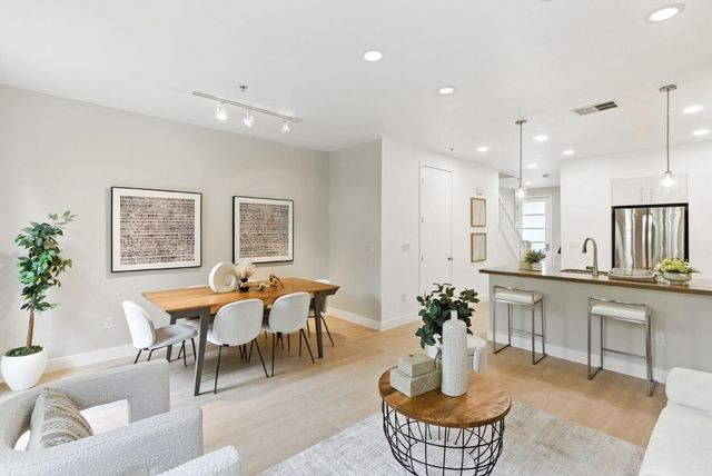 866 Altaire Walk, Palo Alto, CA 94303