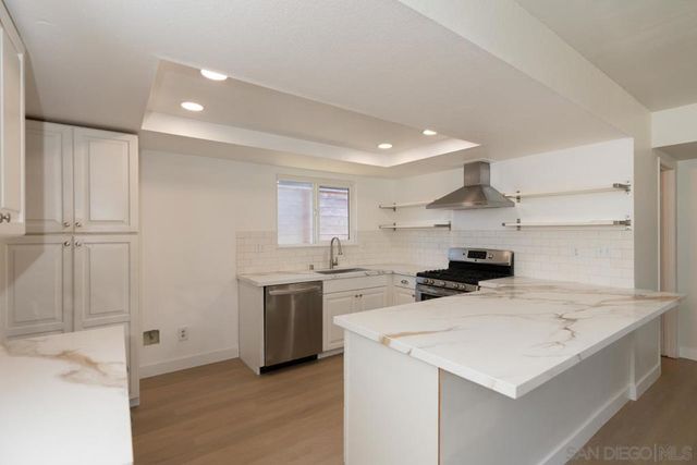 3525 Valley Street, Carlsbad, CA 92008