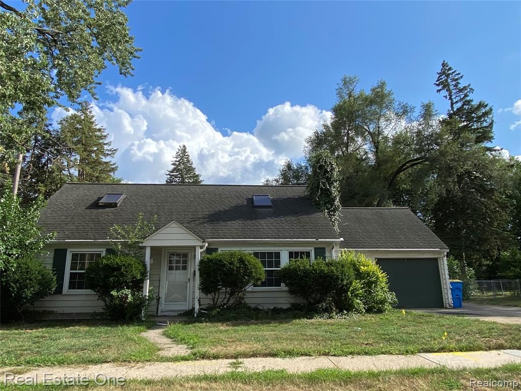 35437 Stellwagen Street, Wayne, MI 48184
