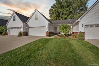 816 Nelsons Ridge Drive, Howell, MI 48843
