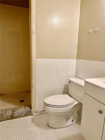 128 Vanderbilt Drive, Mobile, AL 36608