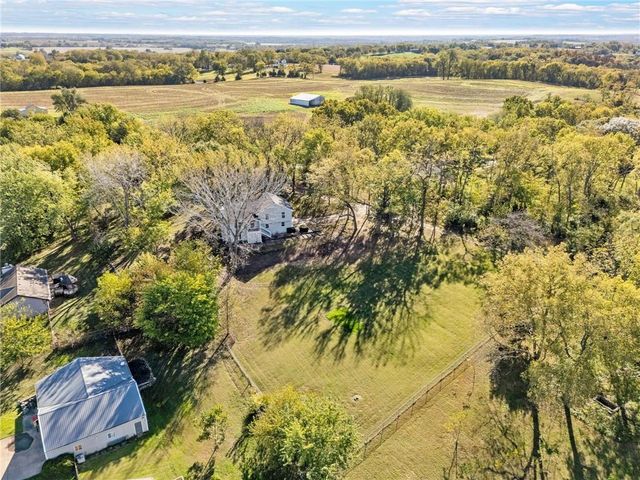 19710 Kansas City Boulevard, Camden Point, MO 64018