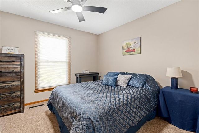 19710 Kansas City Boulevard, Camden Point, MO 64018