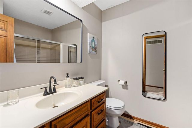 19710 Kansas City Boulevard, Camden Point, MO 64018