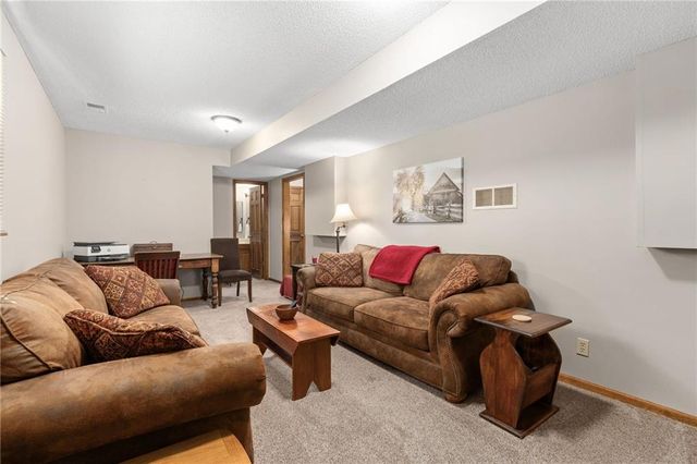 19710 Kansas City Boulevard, Camden Point, MO 64018