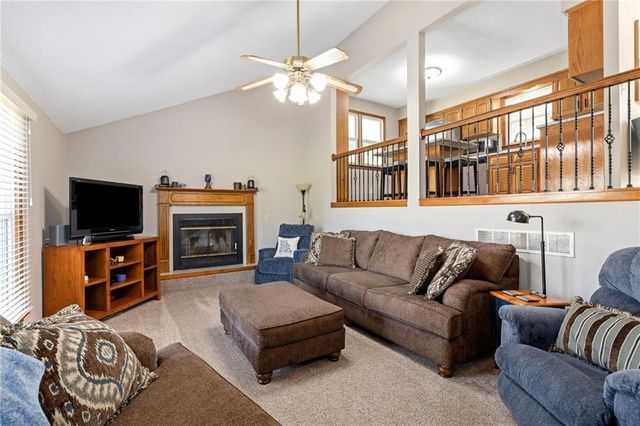 19710 Kansas City Boulevard, Camden Point, MO 64018