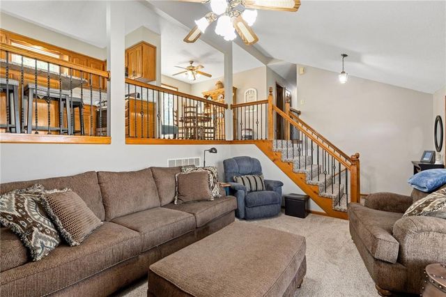 19710 Kansas City Boulevard, Camden Point, MO 64018