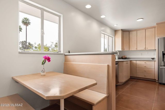 2103 E Waverly Street, Tucson, AZ 85719